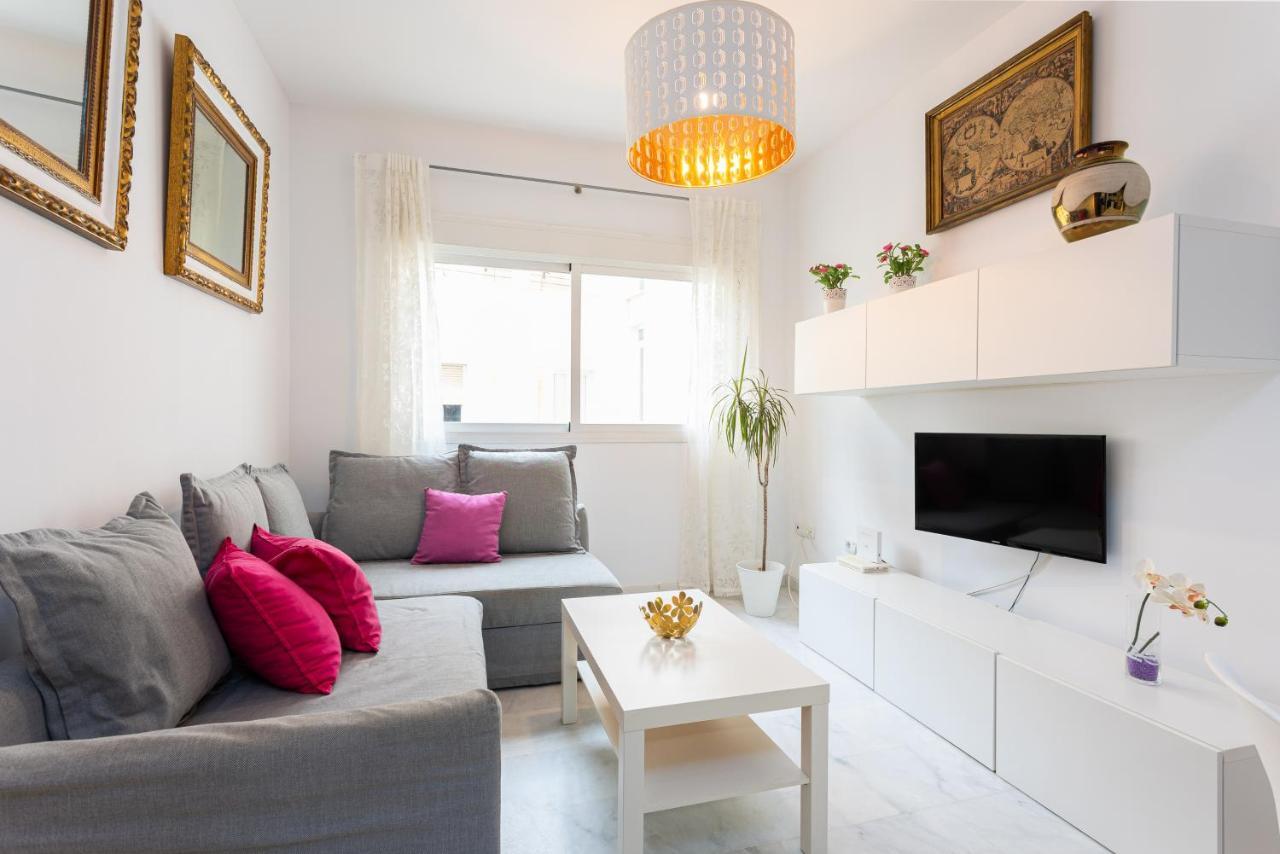 Holidays2Malaga Carrera Capuchinos Free Parking Aircon Downtown Екстериор снимка