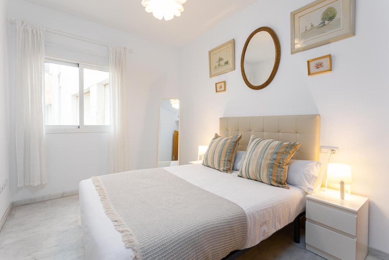Holidays2Malaga Carrera Capuchinos Free Parking Aircon Downtown Екстериор снимка